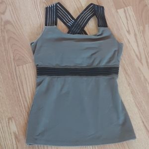 Beyond yoga workout tank top medium olive green